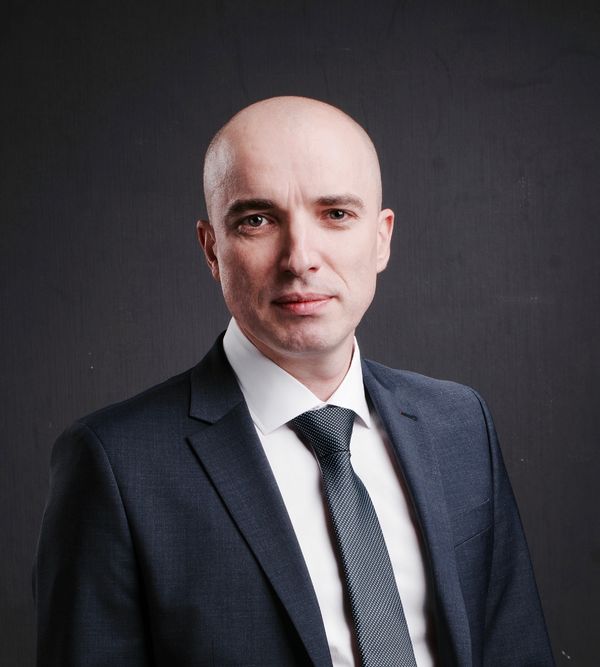 адвокат Михаил Овчинников адвокат Михаил Овчинников